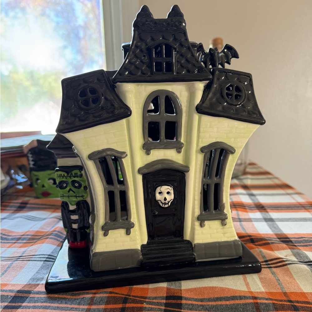 Bath & Body Works Harry Slatkin 2011 Halloween Luminary